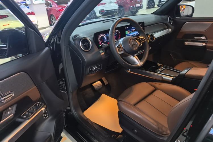 Used Mercedes-Benz GLB 2024 GLB 200 Fashion Model Driver Seat