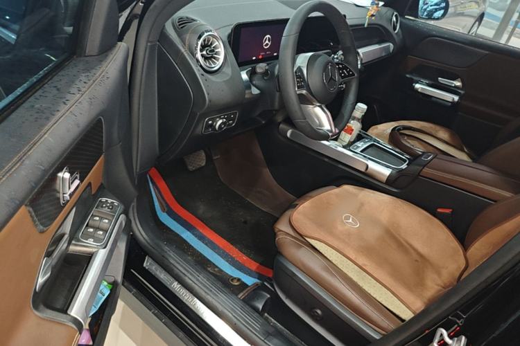 Used Mercedes-Benz GLB 2024 Refresh GLB 220 Dynamic Edition Driver Seat