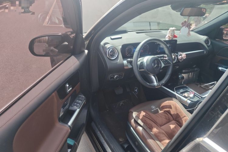 Used Mercedes-Benz GLB 2024 Refresh GLB 220 Dynamic Edition Driver Seat