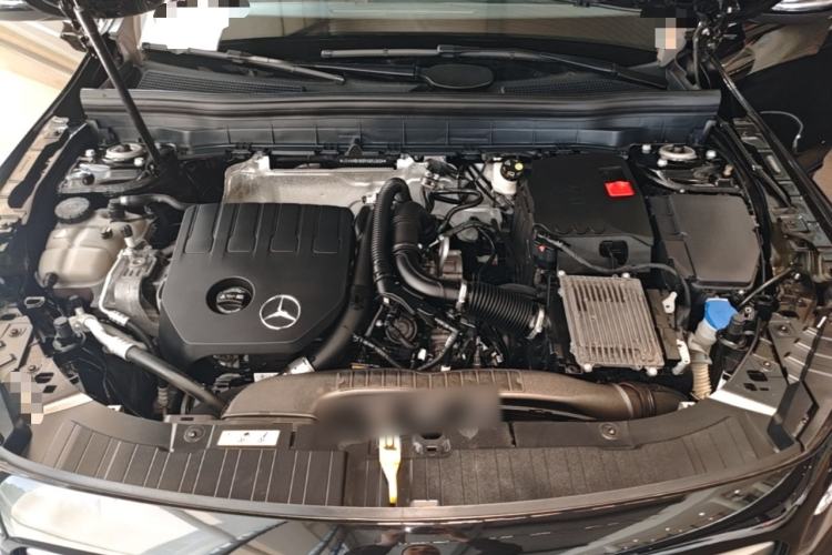 Used Mercedes-Benz GLB 2024-Year Restyled GLB 200 Dynamic Edition Engine Bay