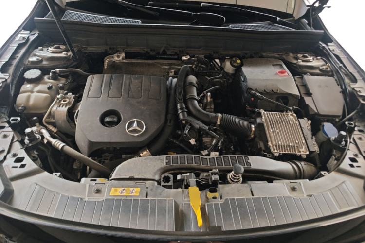 Used Mercedes-Benz GLB 2024-Year Restyled GLB 200 Dynamic Edition Engine Bay