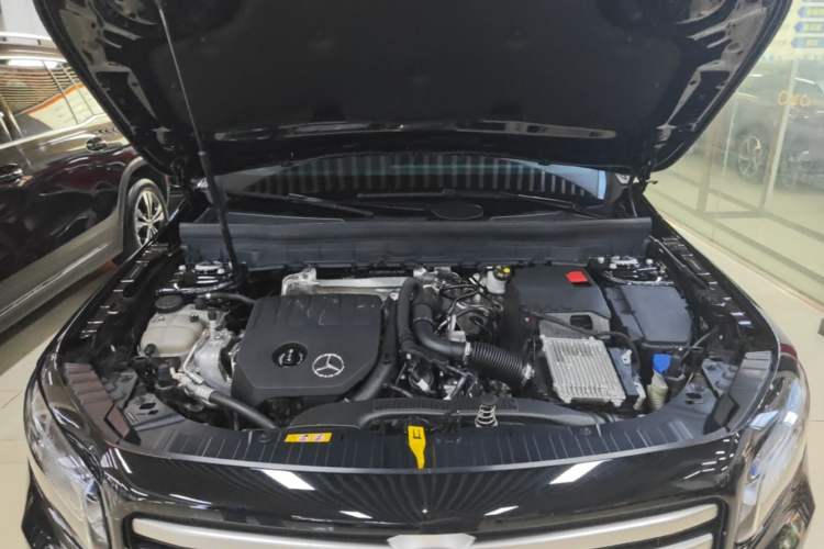 Used Mercedes-Benz GLB 2024 GLB 200 Dynamic Edition Engine Bay