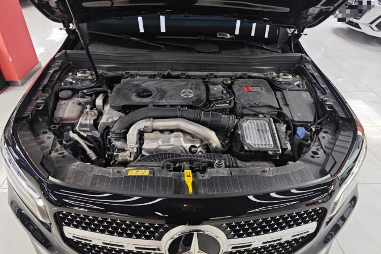 Used Mercedes-Benz GLB 2024 GLB 220 Dynamic Edition Engine Bay