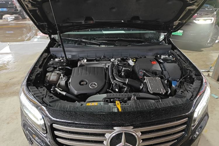 Used Mercedes-Benz GLB 2024 GLB 200 Dynamic Edition Engine Bay