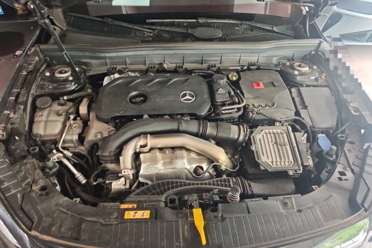 Used Mercedes-Benz GLB 2024 GLB 220 Fashion Model Engine Bay