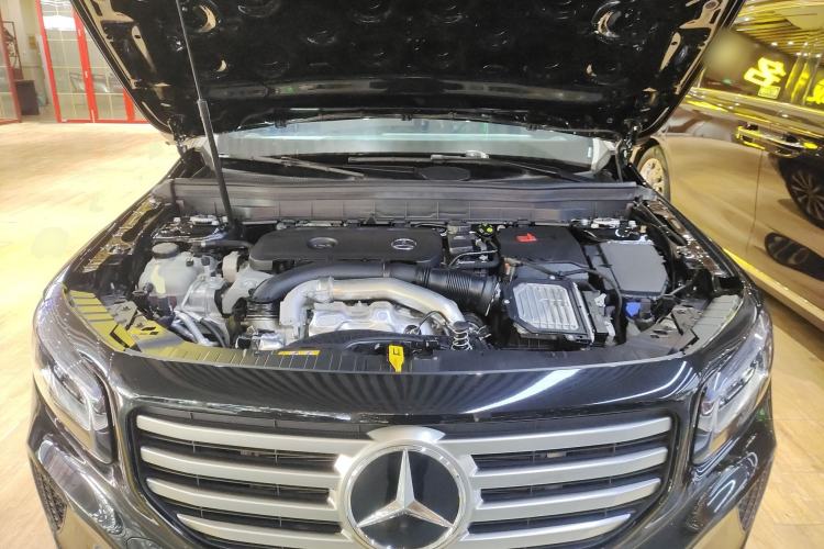 Used Mercedes-Benz GLB 2024 GLB 220 Fashion Model Engine Bay