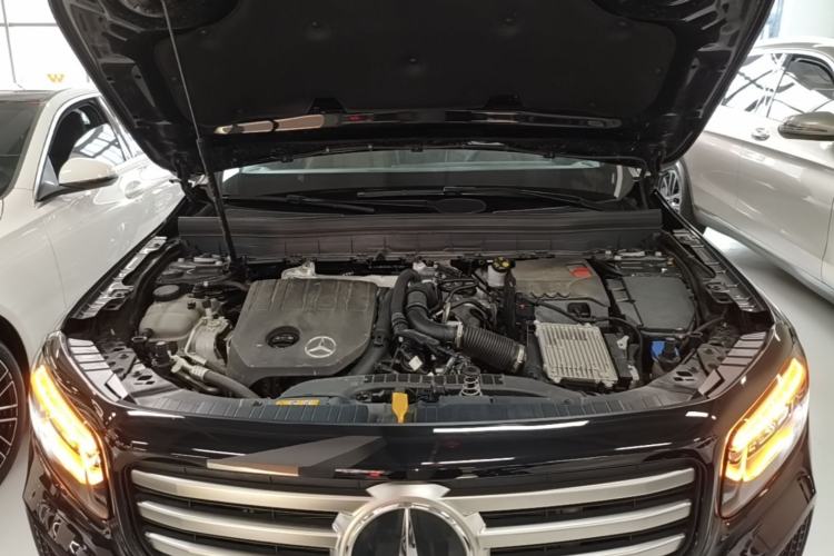 Used Mercedes-Benz GLB 2024 GLB 200 Dynamic Edition Engine Bay