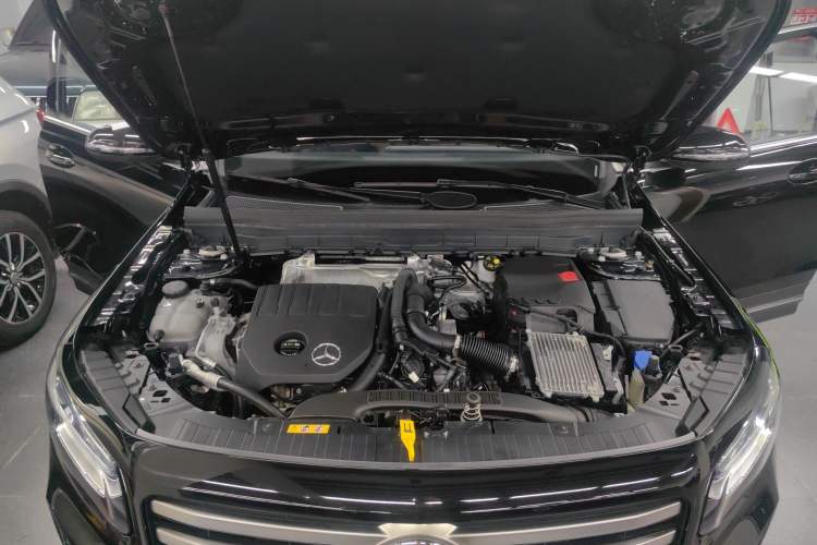 Used Mercedes-Benz GLB 2024 GLB 200 Dynamic Edition Engine Bay