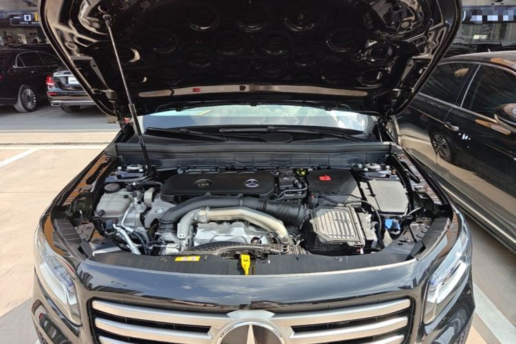 Used Mercedes-Benz GLB 2024 Refresh GLB 220 Dynamic Edition Engine Bay