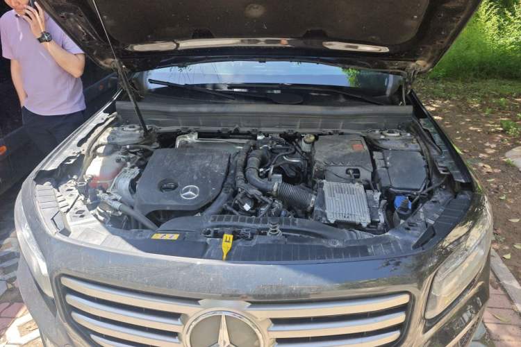 Used Mercedes-Benz GLB 2024-Year Restyled GLB 200 Dynamic Edition Engine Bay