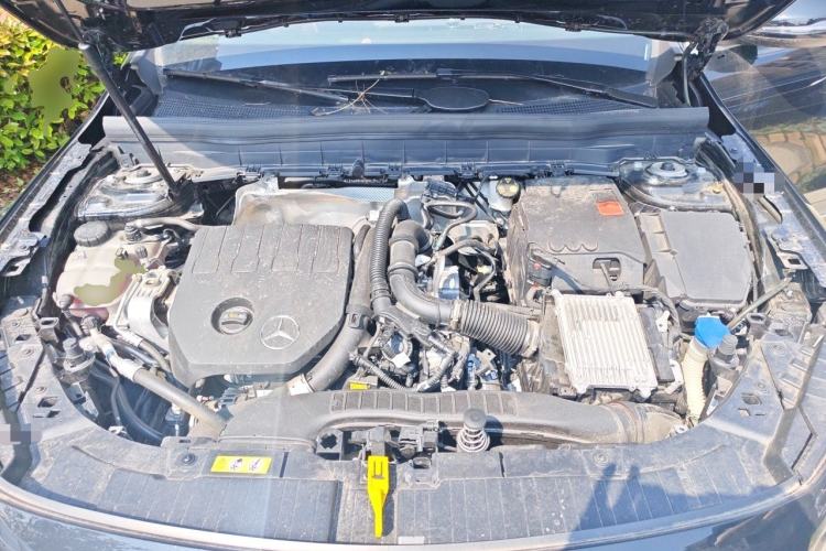 Used Mercedes-Benz GLB 2024 GLB 200 Dynamic Edition Engine Bay