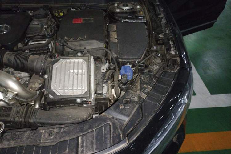 Used Mercedes-Benz GLB 2024 Refresh GLB 220 Dynamic Edition Engine Bay Left