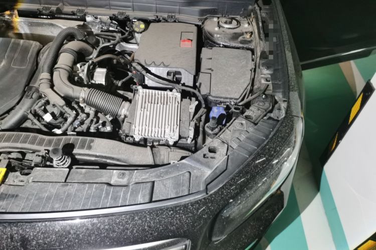 Used Mercedes-Benz GLB 2024 Refresh GLB 200 Fashion Edition Engine Bay Left