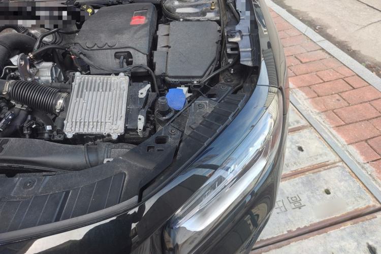 Used Mercedes-Benz GLB 2024 GLB 200 Fashion Model Engine Bay Left