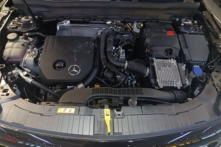 Used Mercedes-Benz GLB 2024-Year Restyled GLB 200 Dynamic Edition Engine Bay