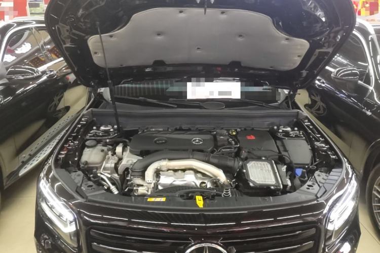 Used Mercedes-Benz GLB 2024-Year Restyled GLB 220 4MATIC Engine Bay