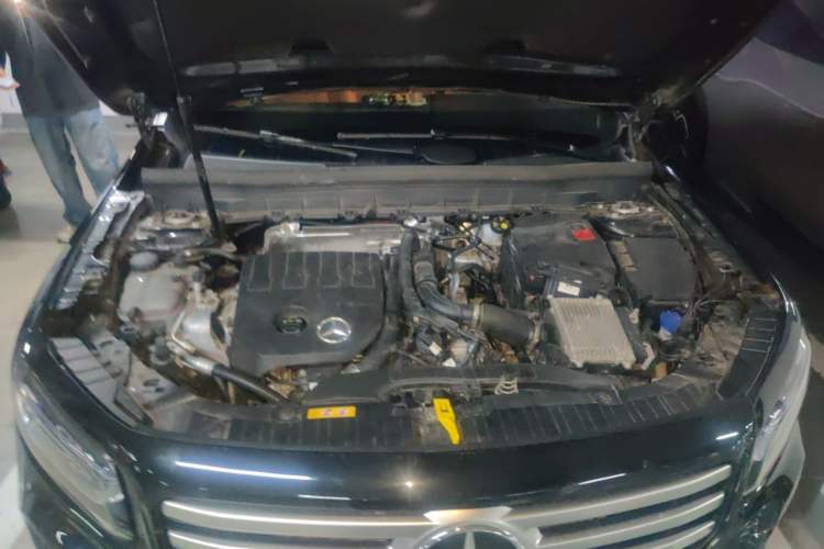 Used Mercedes-Benz GLB 2024-Year Restyled GLB 200 Dynamic Edition Engine Bay