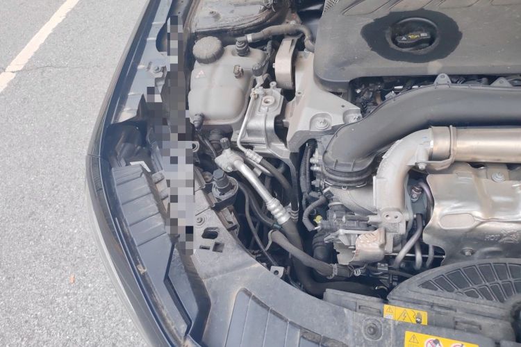 Used Mercedes-Benz GLB 2024 Refresh GLB 220 Fashion Edition Engine Bay Right