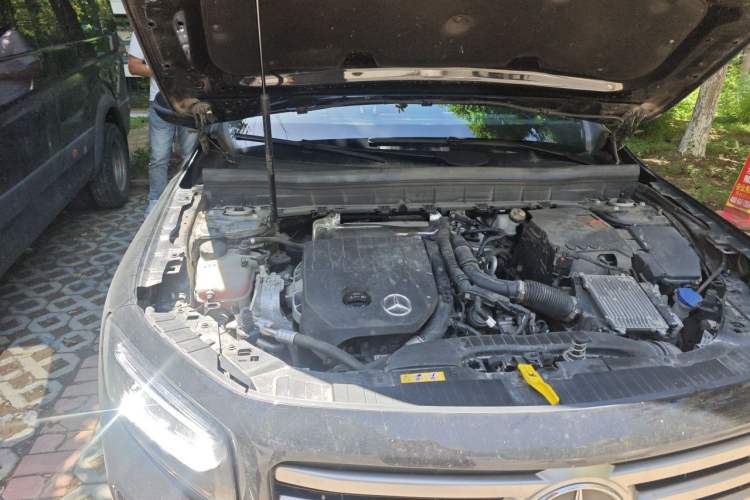 Used Mercedes-Benz GLB 2024-Year Restyled GLB 200 Dynamic Edition Engine Bay Right