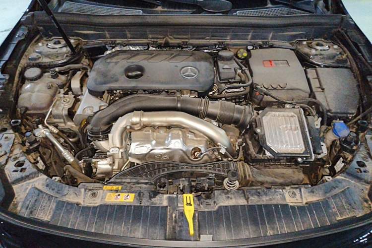 Used Mercedes-Benz GLB 2024 Refresh GLB 220 Dynamic Edition Engine Bay