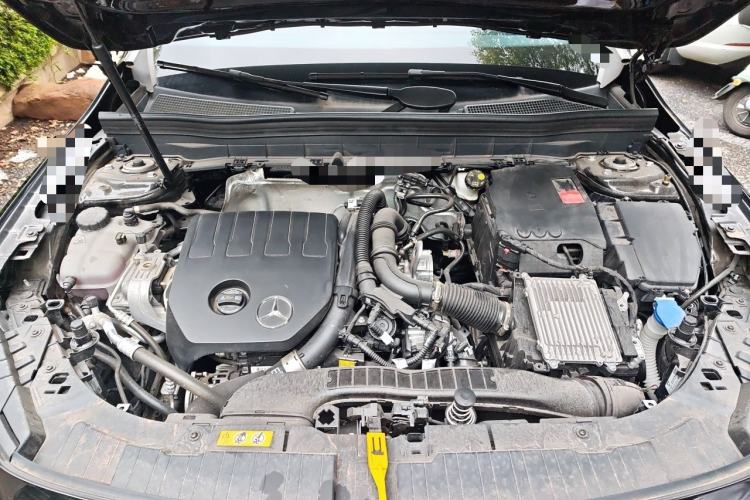 Used Mercedes-Benz GLB 2024-Year Restyled GLB 200 Dynamic Edition Engine Bay