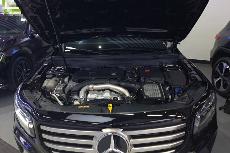 Used Mercedes-Benz GLB 2024 Refresh GLB 220 Fashion Edition Engine Bay