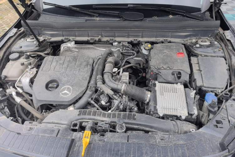 Used Mercedes-Benz GLB 2024 GLB 200 Dynamic Edition Engine Bay