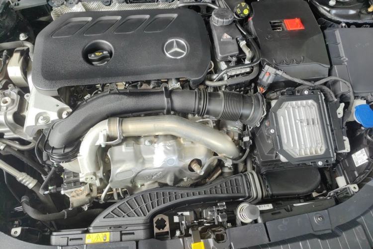 Used Mercedes-Benz GLB 2024 Refresh GLB 220 Fashion Edition Engine Bay