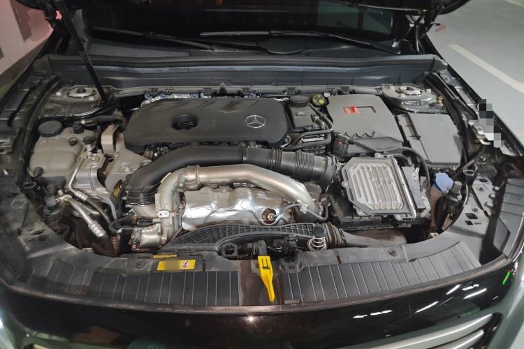 Used Mercedes-Benz GLB 2024 Refresh GLB 220 Dynamic Edition Engine Bay