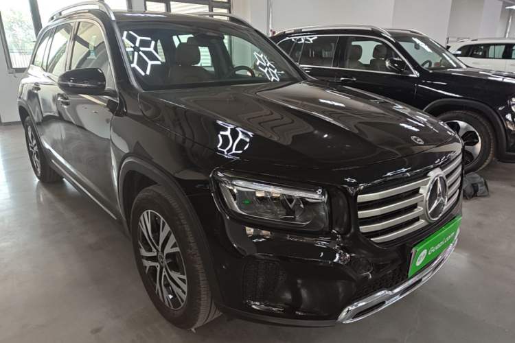 Used Mercedes-Benz GLB 2024 Refresh GLB 220 Dynamic Edition Exterior 1