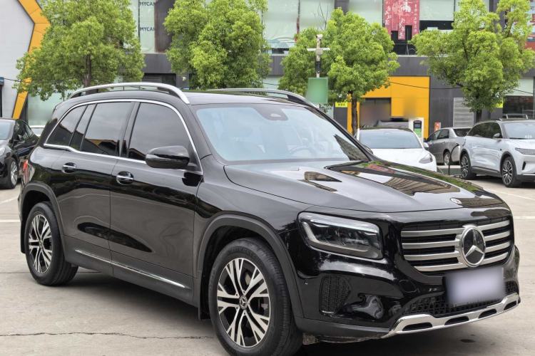 Used Mercedes-Benz GLB 2024 Refresh GLB 220 Dynamic Edition Exterior 2