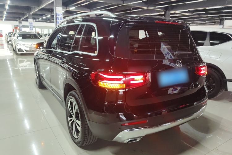 Used Mercedes-Benz GLB 2024 GLB 200 Dynamic Edition Exterior 2