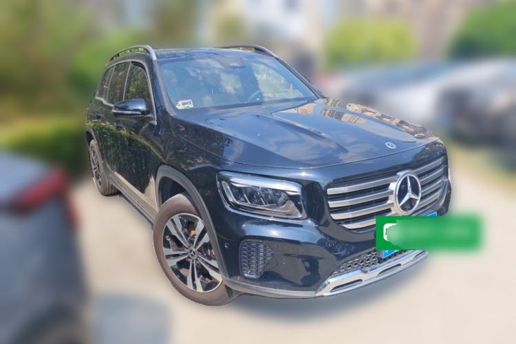 Used Mercedes-Benz GLB 2024 GLB 200 Dynamic Edition Exterior 2