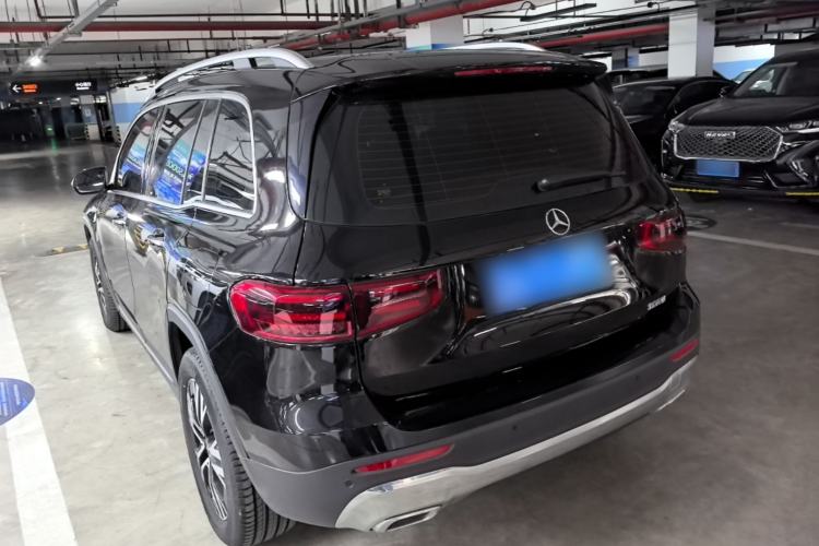 Used Mercedes-Benz GLB 2024 Refresh GLB 220 Dynamic Edition Exterior 2