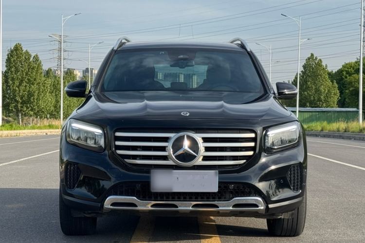 Used Mercedes-Benz GLB 2024 GLB 220 Dynamic Edition Exterior 3