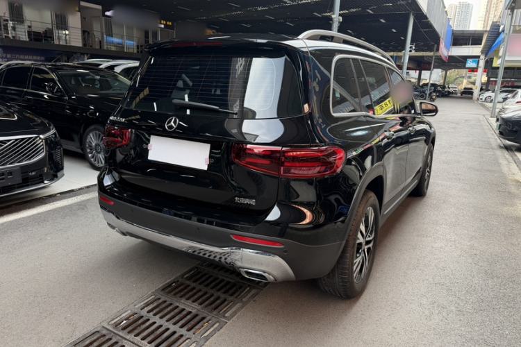 Used Mercedes-Benz GLB 2024 GLB 220 Dynamic Edition Exterior 4