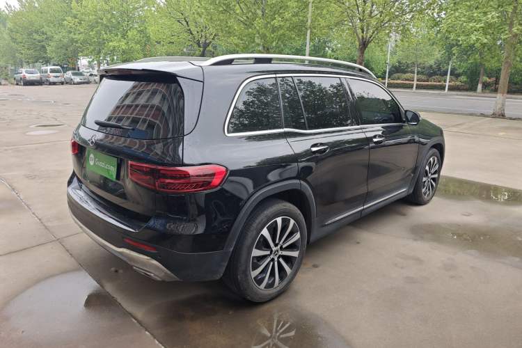 Used Mercedes-Benz GLB 2024 GLB 220 Fashion Model Exterior 5