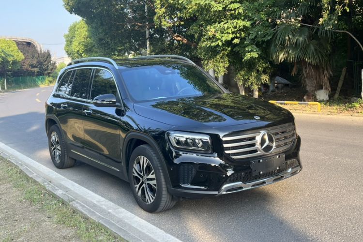 Used Mercedes-Benz GLB 2024 GLB 220 Dynamic Edition Exterior 6