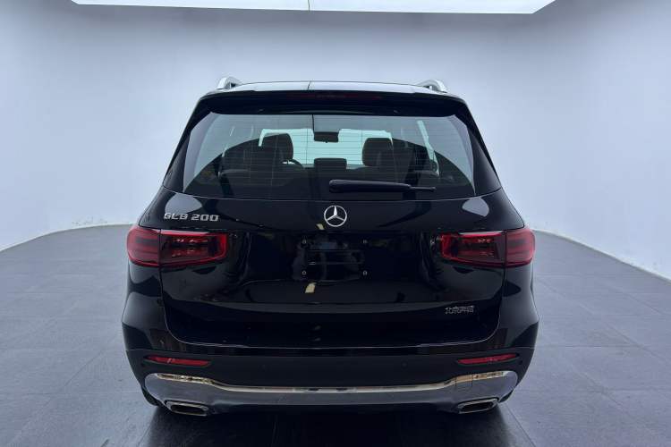 Used Mercedes-Benz GLB 2024 GLB 200 Dynamic Edition Exterior 6