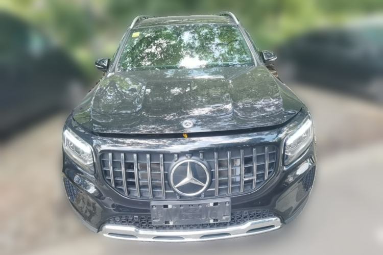 Used Mercedes-Benz GLB 2024-Year Restyled GLB 200 Dynamic Edition Front
