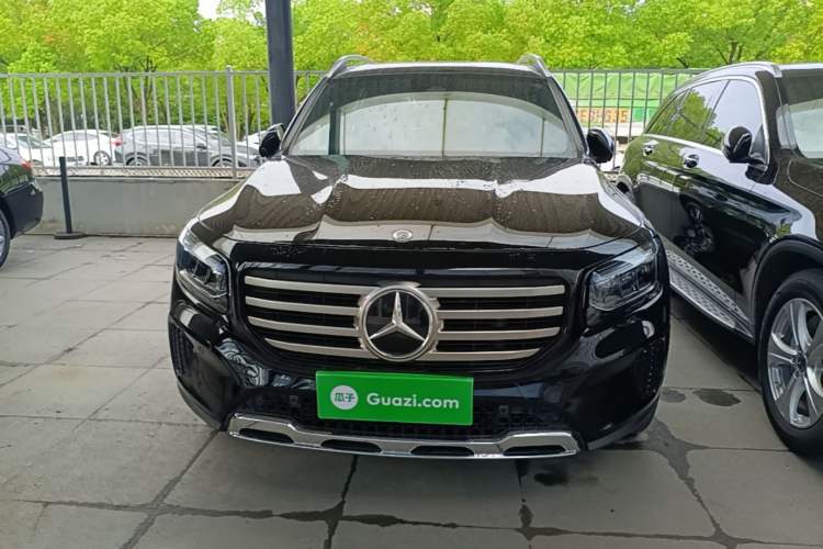 Used Mercedes-Benz GLB 2024 Refresh GLB 220 Dynamic Edition Front
