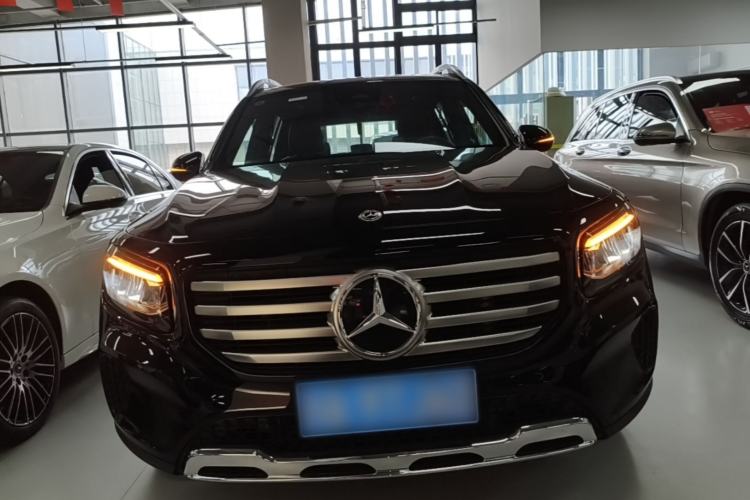 Used Mercedes-Benz GLB 2024 GLB 200 Dynamic Edition Front