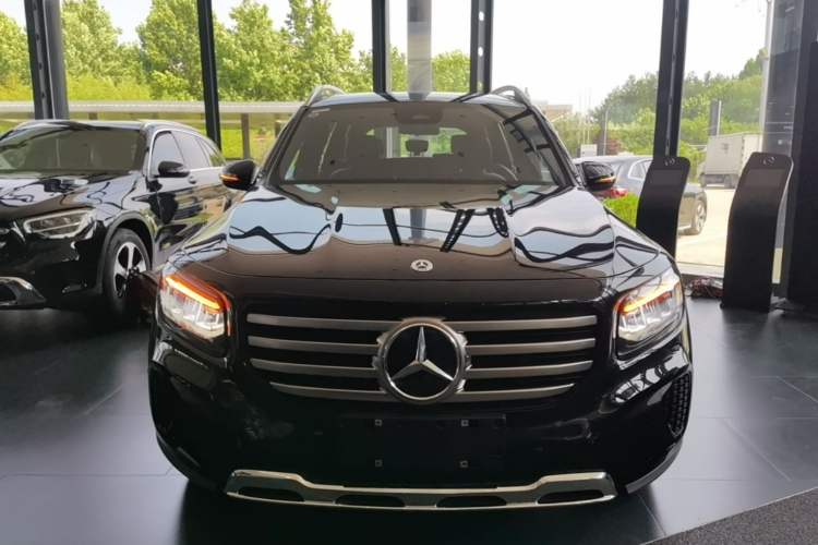 Used Mercedes-Benz GLB 2024 GLB 220 Fashion Model Front