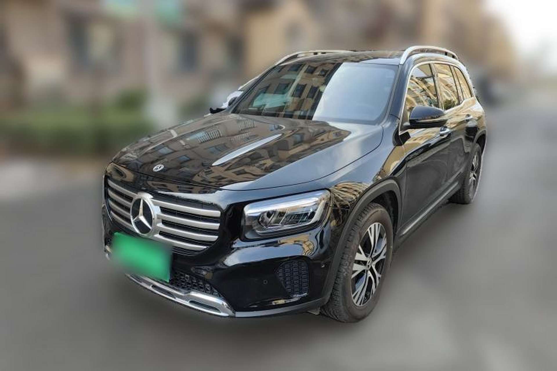 Used Mercedes-Benz GLB 2024 Refresh GLB 220 Dynamic Edition Front Left 45 Deg