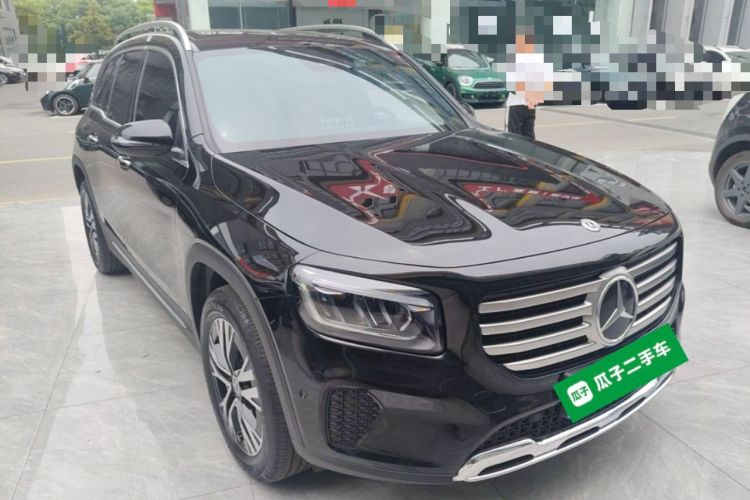 Used Mercedes-Benz GLB 2024 Refresh GLB 220 Dynamic Edition Front Right 45 Deg