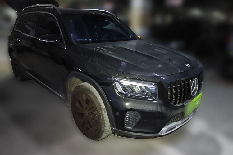 Used Mercedes-Benz GLB 2024-Year Restyled GLB 200 Dynamic Edition Front Right 45 Deg