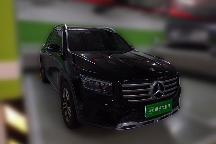 Used Mercedes-Benz GLB 2024 Refresh GLB 220 Dynamic Edition Front Right 45 Deg