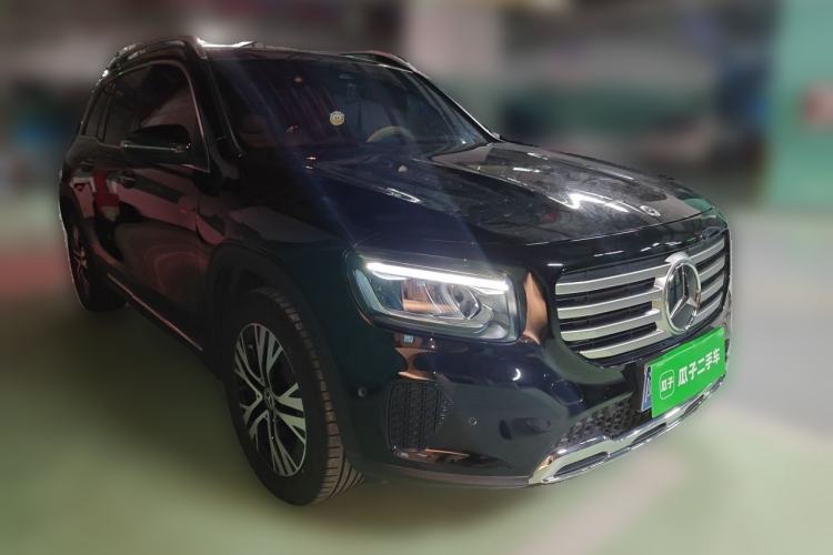Used Mercedes-Benz GLB 2024 Refresh GLB 220 Dynamic Edition Front Right 45 Deg