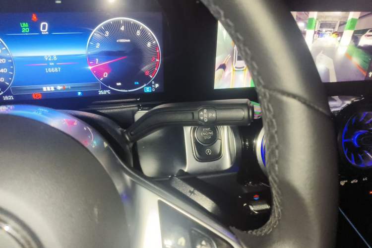 Used Mercedes-Benz GLB 2024 GLB 220 Dynamic Edition Gear Lever