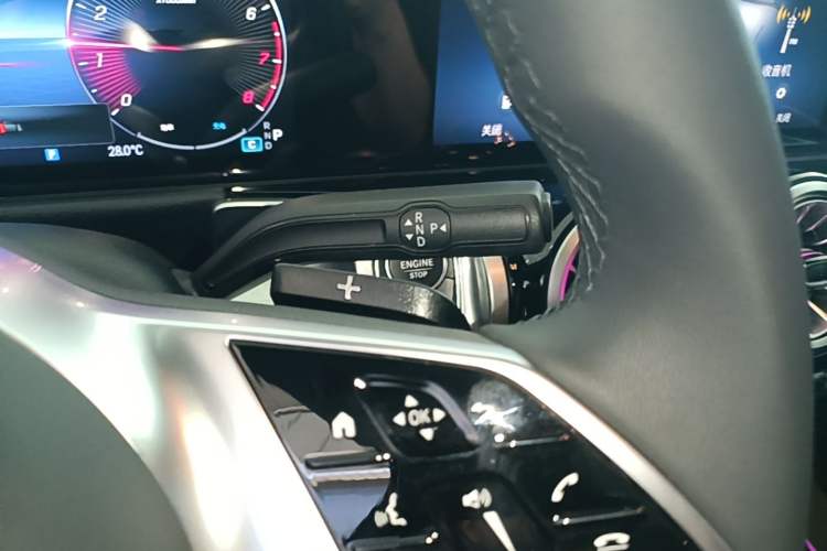 Used Mercedes-Benz GLB 2024 GLB 220 Fashion Model Gear Lever